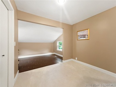 EXTREMELY MOTIVATED SELLER. Nearly flat lakefront yard, acreage - photo 39