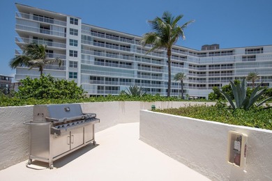 Sunny southeast ocean views from this furnished 2 bedroom/2 bath - photo 40
