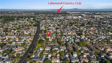 Welcome to your light-filled retreat in one of Long Beach's most - photo 41