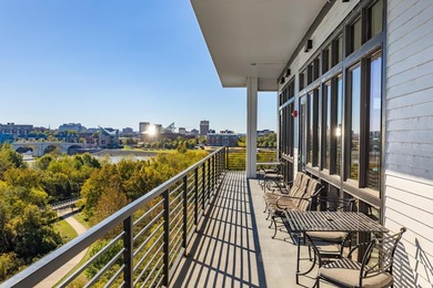PRICED TO SELL!! This is the ideal condo-home for anyone ready - photo 1