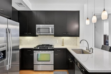 PRICED TO SELL!! This is the ideal condo-home for anyone ready - photo 3