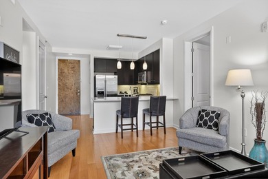 PRICED TO SELL!! This is the ideal condo-home for anyone ready - photo 7