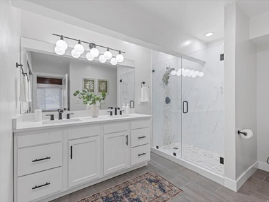 Come see this one of a kind condo in the Forest Glen community!