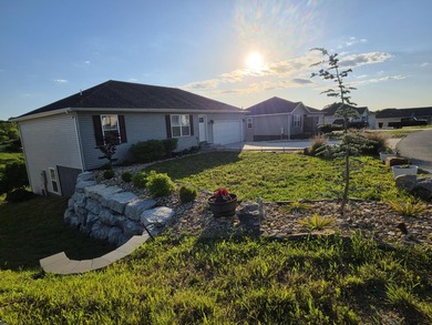 This home still literally looks brand new! Home is non smoking - photo 34