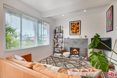 Beautifully remodeled Venice Beach triplex perfectly combines - photo 8