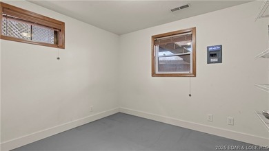 Welcome to this spacious 5-bedroom, 2-bath home in the Malibu - photo 39
