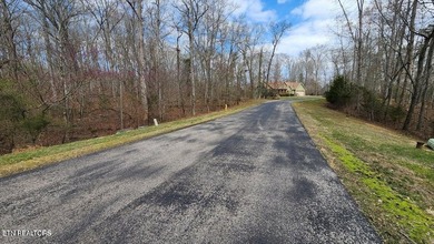 Located in Grande Vista Bay, 210 E. Shore Drive is a level 1.01 - photo 4
