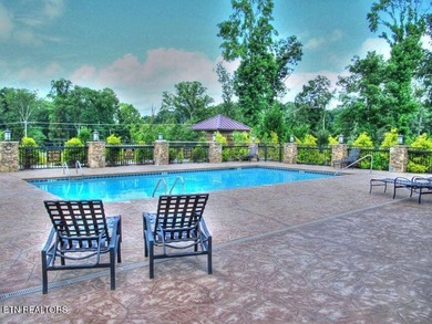 Located in Grande Vista Bay, 210 E. Shore Drive is a level 1.01 - photo 8