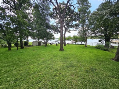 Vacation Rentals Allowed! Waterfront home & guest cottage! - photo 24