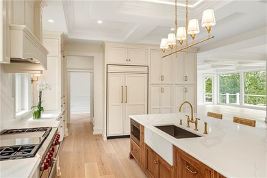 Extraordinary Watch Hill Estate -- Where Modern Luxury Meets - photo 14