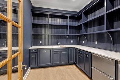 Extraordinary Watch Hill Estate -- Where Modern Luxury Meets - photo 16