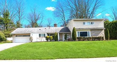 Stunning expanded ranch in the exclusive Lake Success sits on - photo 23