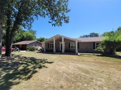 Lake Home For Sale in Eufaula, Oklahoma