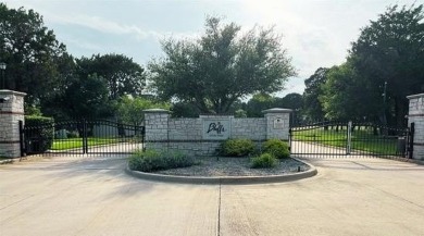 Lake Lot For Sale in Grand Prairie, Texas