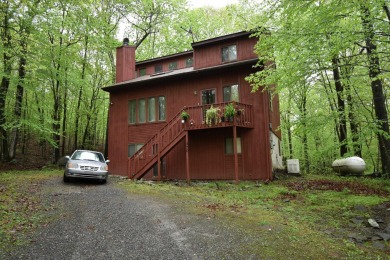 Lake Home For Sale in Bushkill, Pennsylvania