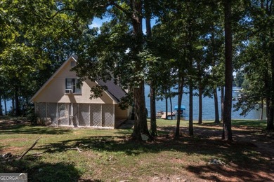 Lake Oconee Home For Sale in Greensboro Georgia