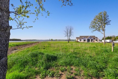 Lakefront Lot in Gated Luxury Community - photo 12