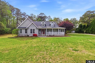 Impeccably maintained custom-built single-story home offering - photo 1