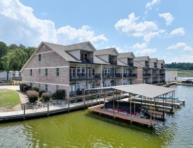 Lake Townhome/Townhouse For Sale in Hot Springs, Arkansas