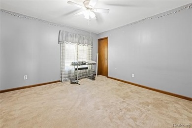 Welcome to 38219 Santa Anna Street in Clinton Township! This - photo 7