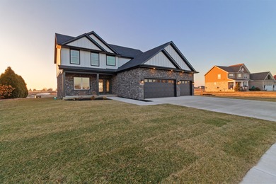 (private lake, pond, creek) Home For Sale in Saint John Indiana