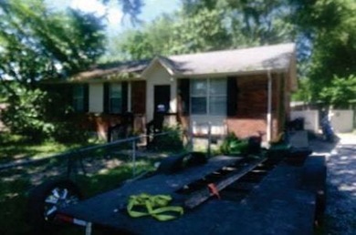 Cumberland River - Stewart County Home For Sale in Ashland City Tennessee