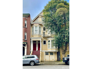 1821 Oak Street is a well-maintained five-unit apartment - photo 2
