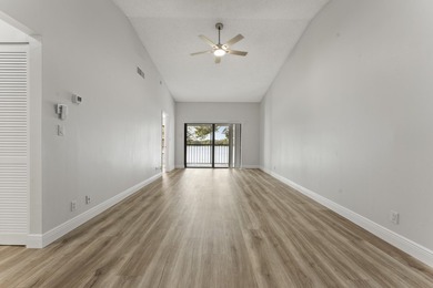 Discover the perfect blend of comfort, style, and location in - photo 8