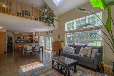 Beautiful home in excellent condition ready for new owners! - photo 13