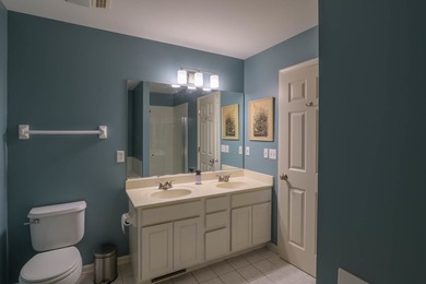 Beautiful home in excellent condition ready for new owners! - photo 19