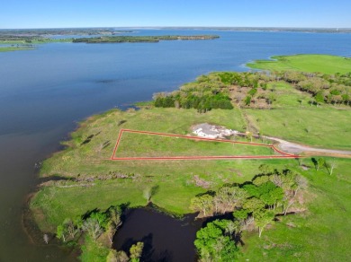 Lakefront Lot in Gated Luxury Community - photo 6