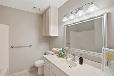 Welcome to this charming townhome located in the highly - photo 20