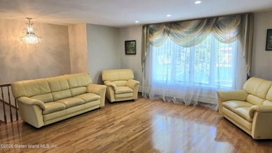Truly a One-of-a-Kind Property! Absolutely Stunning Lakefront - photo 23