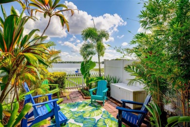 Lake Townhome/Townhouse For Sale in Tampa, Florida