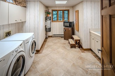 Welcome to Castle Hill - a truly one-of-a-kind mountain retreat - photo 36