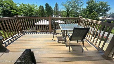 Truly a One-of-a-Kind Property! Absolutely Stunning Lakefront - photo 36
