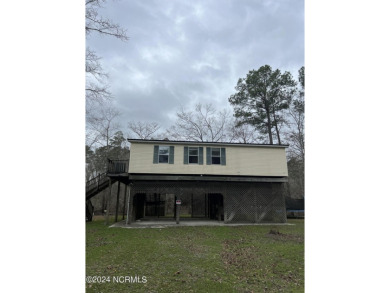 Northeast Cape Fear River Home For Sale in Burgaw North Carolina