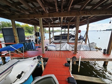 Vacation Rentals Allowed! Waterfront home & guest cottage! - photo 29