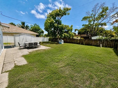 Just Reduced! NO HOA NEIGHBOORHOOD. Charming 3 bedroom, 1 bath - photo 10