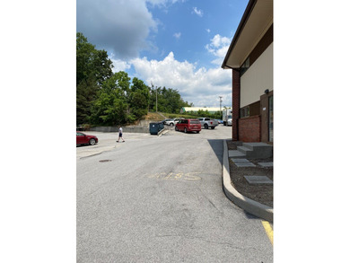 This is a long standing Medical Professional Building in