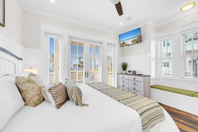 3586 Waverly offers a rare opportunity to own a highly versatile - photo 19