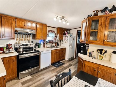 Versatile Homestead or Investment Opportunity on approx. 10 - photo 22