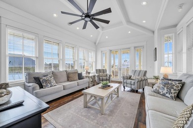 3586 Waverly offers a rare opportunity to own a highly versatile - photo 30