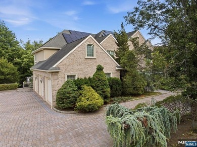 Nestled on a private nearly 1-acre cul-de-sac lot atop - photo 38