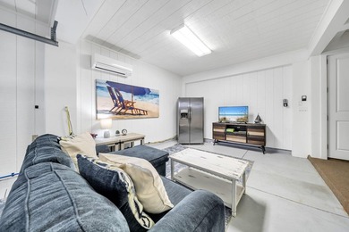 3586 Waverly offers a rare opportunity to own a highly versatile - photo 54