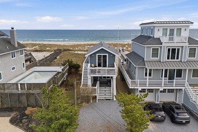 A turnkey oceanfront offering, 905 Dune Road has been fully - photo 2