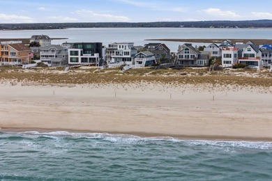 A turnkey oceanfront offering, 905 Dune Road has been fully - photo 4