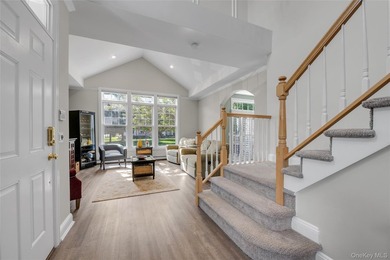 Experience effortless luxury and easy living in this - photo 2