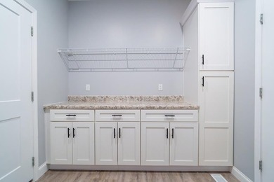 Begin Your New Story Here... Perfect for the first-time buyer - photo 15