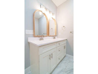 Begin Your New Story Here... Perfect for the first-time buyer - photo 23